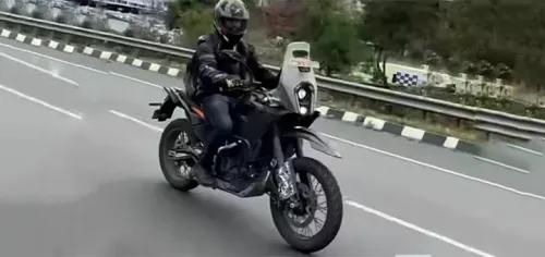 Production-Ready 2025 KTM 390 Adventure Spotted With TFT Display