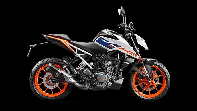 View All KTM 125 Duke Images