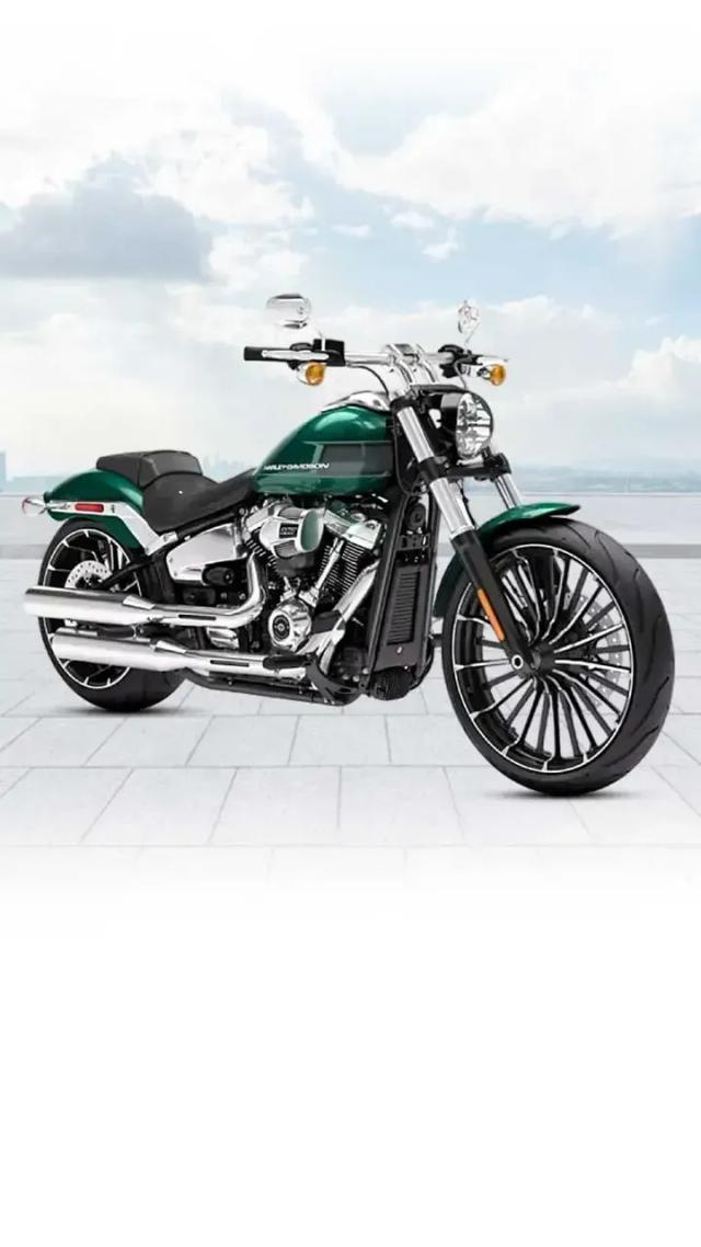 Newly Launched Harley Davidson Breakout - Features & Specifications